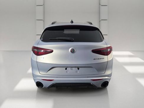 Used 2021 Alfa Romeo Stelvio Ti Sport AWD/4WD image 5