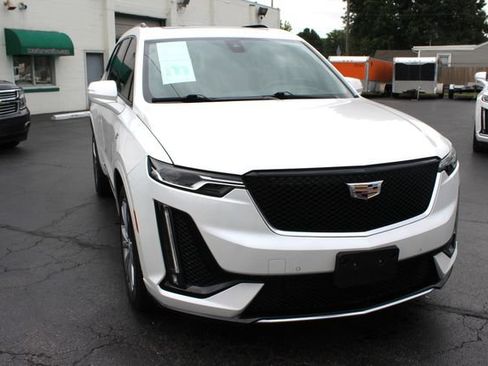 Used 2021 Cadillac XT6 Sport AWD/4WD image 11