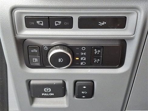 Certified 2023 Ford F150 Lariat image 26