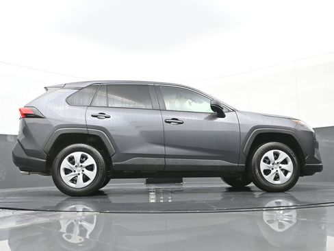 Used 2025 Toyota RAV4 LE image 39