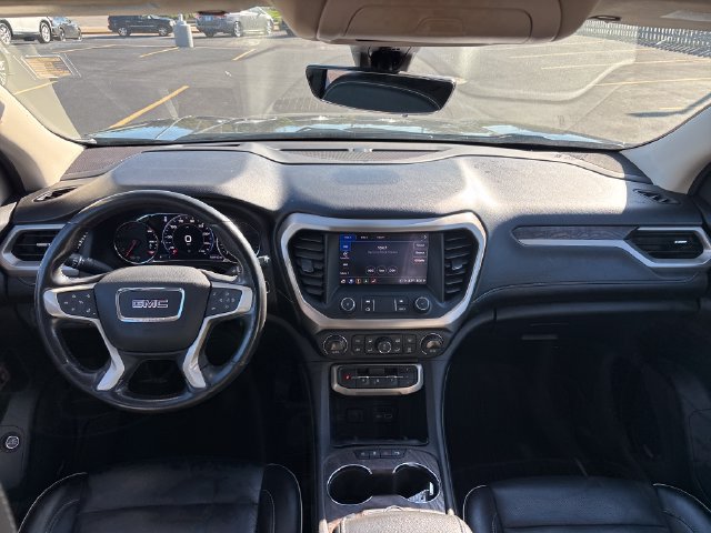 Used 2021 GMC Acadia Denali w/ Denali Technology Package FWD image 24