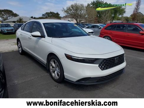 Used 2025 Honda Accord LX image 1