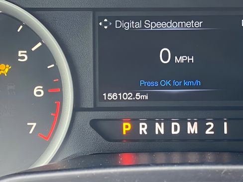 Used 2016 Ford F150 XLT w/ Equipment Group 302A Luxury AWD/4WD image 2
