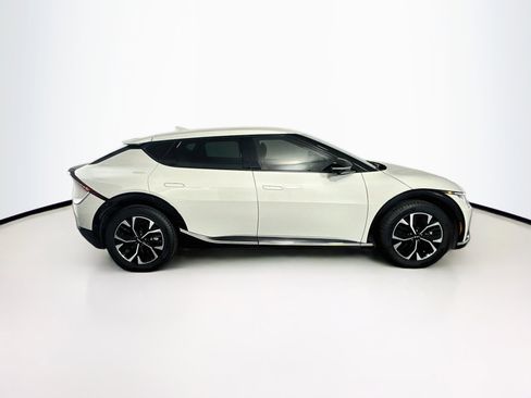 Used 2023 Kia EV6 Wind w/ Wind Technology Package RWD image 10