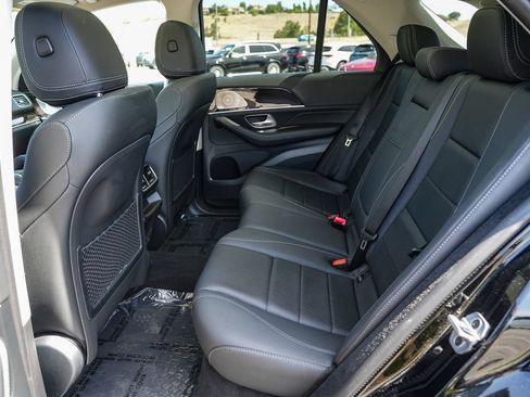 Certified 2026 Mercedes-Benz GLE 450 4MATIC image 18