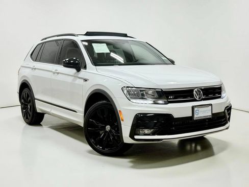 Used 2021 Volkswagen Tiguan SE R-Line AWD/4WD image 5
