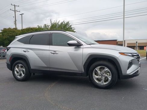 Used 2023 Hyundai Tucson SEL AWD/4WD image 2