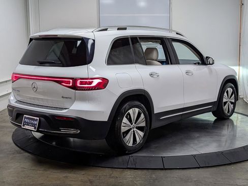 Used 2023 Mercedes-Benz EQB 300 4MATIC w/ Exclusive Package image 9