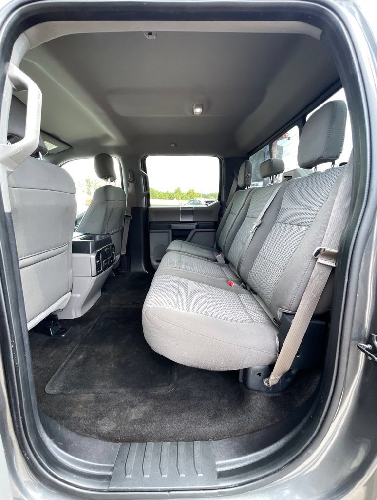 Used 2017 Ford F150 XLT w/ Equipment Group 302A Luxury AWD/4WD image 28