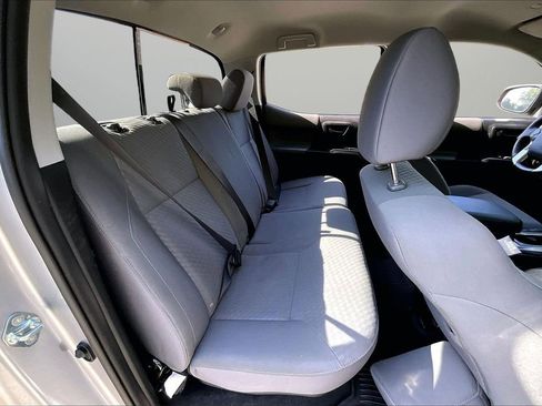 Used 2021 Toyota Tacoma SR5 RWD image 23