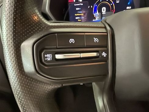 Used 2024 Chevrolet Colorado Trail Boss w/ Safety Package AWD/4WD image 16
