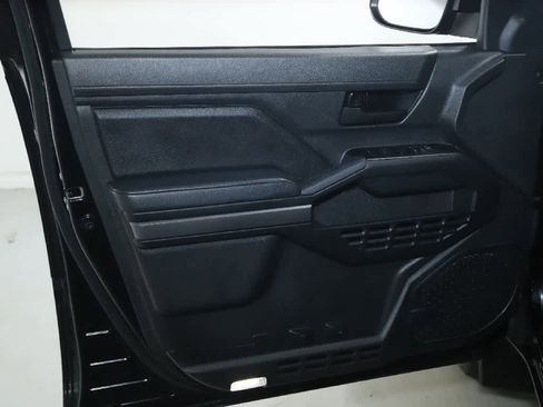 Certified 2024 Toyota Tacoma SR5 image 15