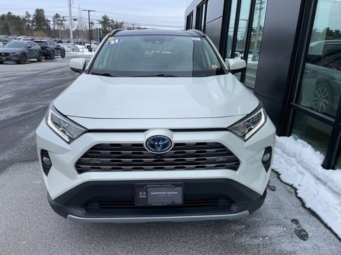 Used 2021 Toyota RAV4 Limited image 3
