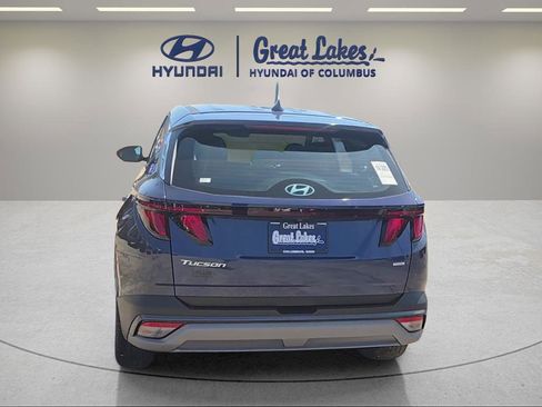 Used 2025 Hyundai Tucson SE AWD/4WD image 5