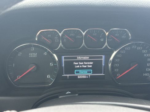 Used 2018 Chevrolet Tahoe LT image 12