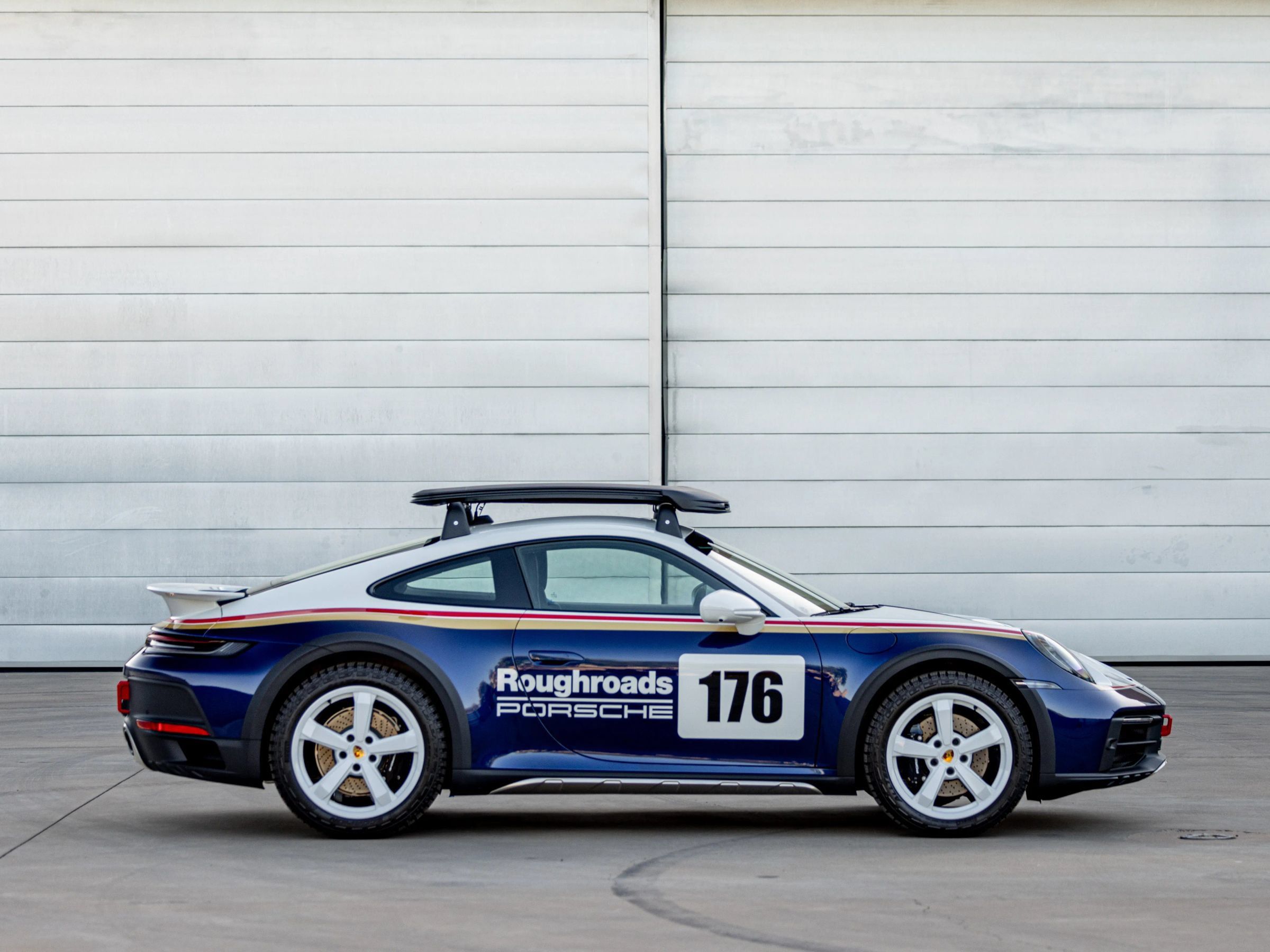 Used 2024 Porsche 911 Dakar AWD/4WD image 9