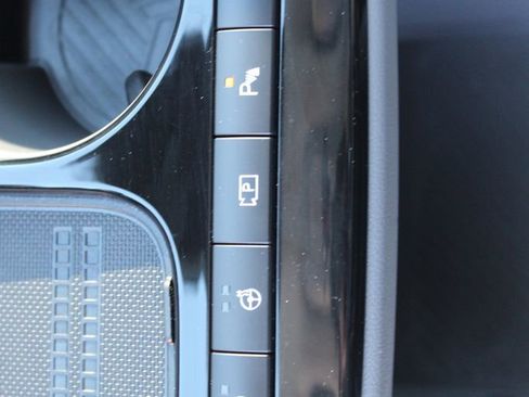 Used 2025 Hyundai Ioniq 5 Limited image 20