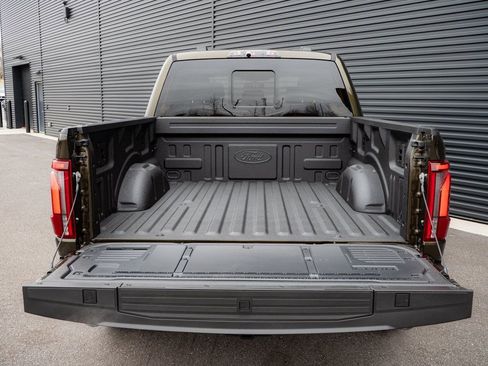 Used 2025 Ford F150 Raptor w/ Equipment Group 803A Raptor R image 32