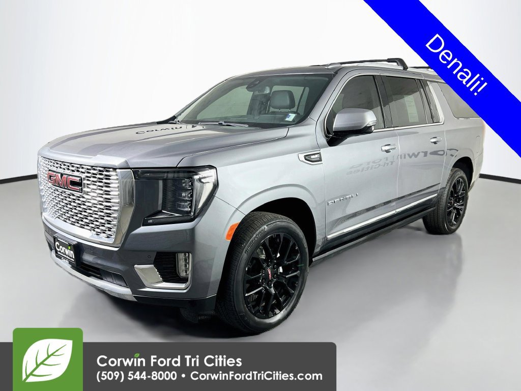 Used 2022 GMC Yukon XL Denali AWD/4WD image 4