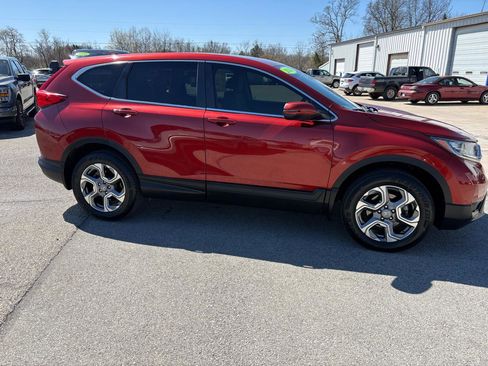 Used 2018 Honda CR-V EX image 2