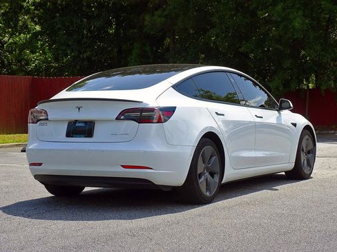 Used 2021 Tesla Model 3 Long Range AWD/4WD image 9