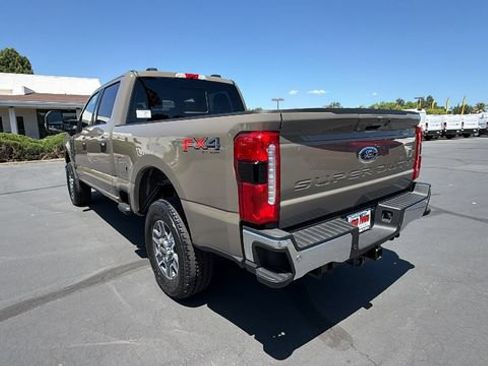 New 2026 Ford F250 Lariat w/ FX4 Off-Road Package AWD/4WD image 6