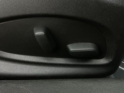 Used 2017 Chevrolet Camaro LT RWD image 36