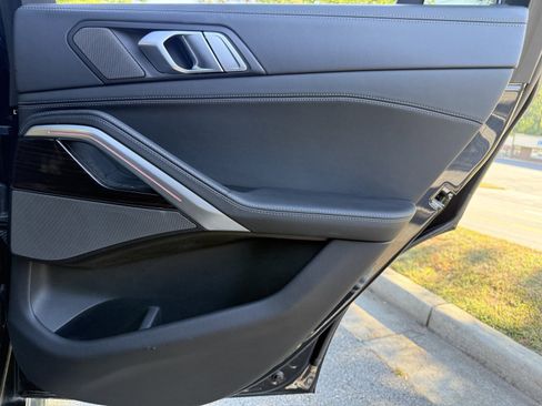 Used 2024 BMW X6 xDrive40i image 48