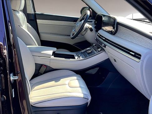 Used 2023 Hyundai Palisade Calligraphy w/ Cargo Package image 30