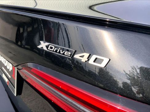 Used 2026 BMW i5 eDrive40 w/ M Sport Package AWD/4WD image 9