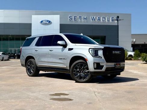 Used 2024 GMC Yukon Denali AWD/4WD image 1