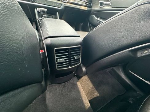 Used 2023 Kia Sportage X-Line w/ X-Line Premium Package AWD/4WD image 27