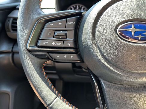 Used 2024 Subaru Crosstrek 2.5i Limited w/ Crosstrek Mirror Package AWD/4WD image 12