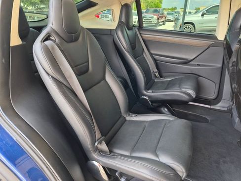 Used 2016 Tesla Model X 90D AWD/4WD image 21
