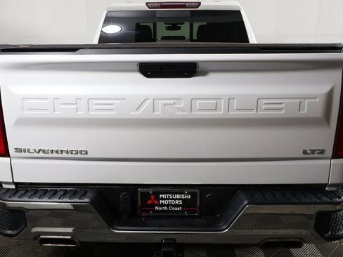 Used 2019 Chevrolet Silverado 1500 LTZ image 12