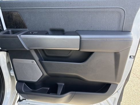 Used 2023 Ford F150 Lariat w/ Equipment Group 502A High image 17