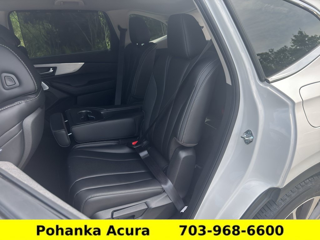 Certified 2025 Acura MDX w/ Technology Package AWD/4WD image 29