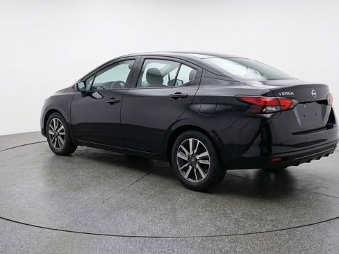 Used 2025 Nissan Versa SV FWD image 6
