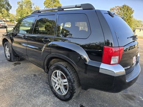 Used 2004 Mitsubishi Endeavor XLS image 7