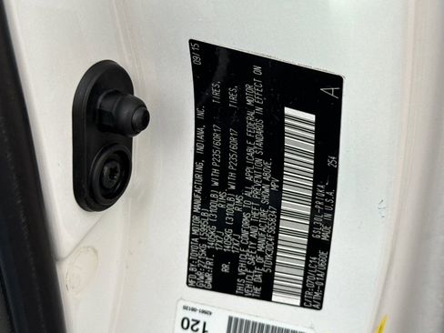 Used 2015 Toyota Sienna XLE w/ XLE Navigation Package image 33