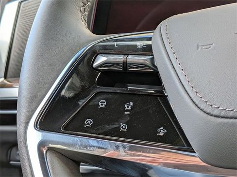 New 2026 Cadillac Escalade ESV Platinum Sport w/ LPO, ONYX Package image 12