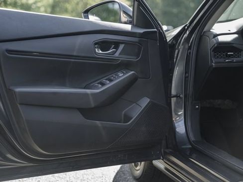 Used 2025 Honda Accord SE image 37