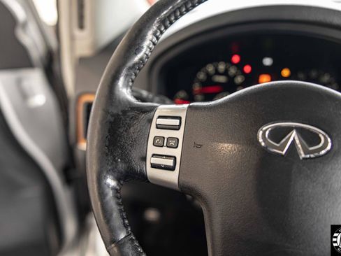 Used 2009 INFINITI QX56 4WD image 18