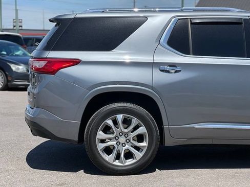 Used 2020 Chevrolet Traverse Premier w/ LPO, Floor Liner Package AWD/4WD image 9