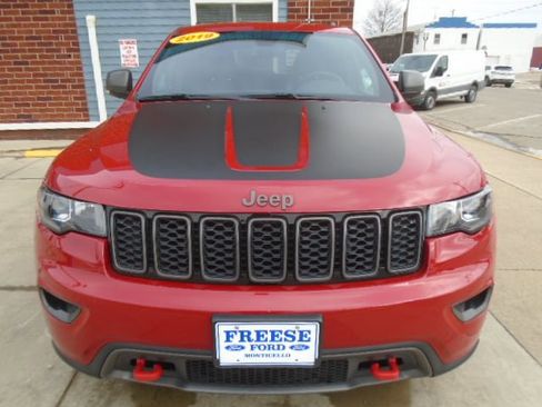 Used 2019 Jeep Grand Cherokee Trailhawk image 14