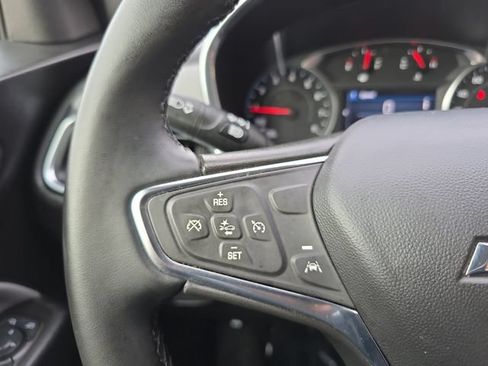 Used 2024 Chevrolet Equinox LT FWD image 11
