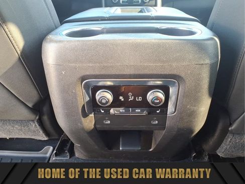 Used 2021 Chevrolet Tahoe Z71 w/ Luxury Package AWD/4WD image 30