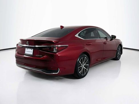 Used 2023 Lexus ES 300h w/ Premium Package FWD image 9
