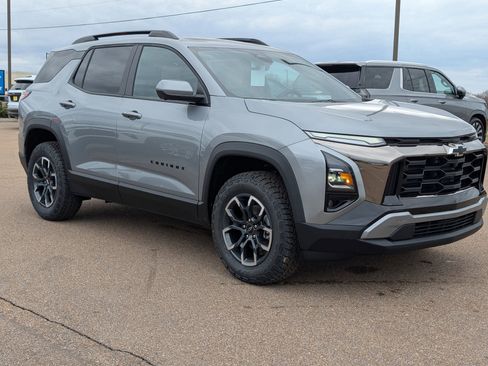 New 2026 Chevrolet Equinox ACTIV w/ Convenience Package III image 3