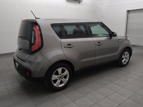 Used 2019 Kia Soul FWD image 10